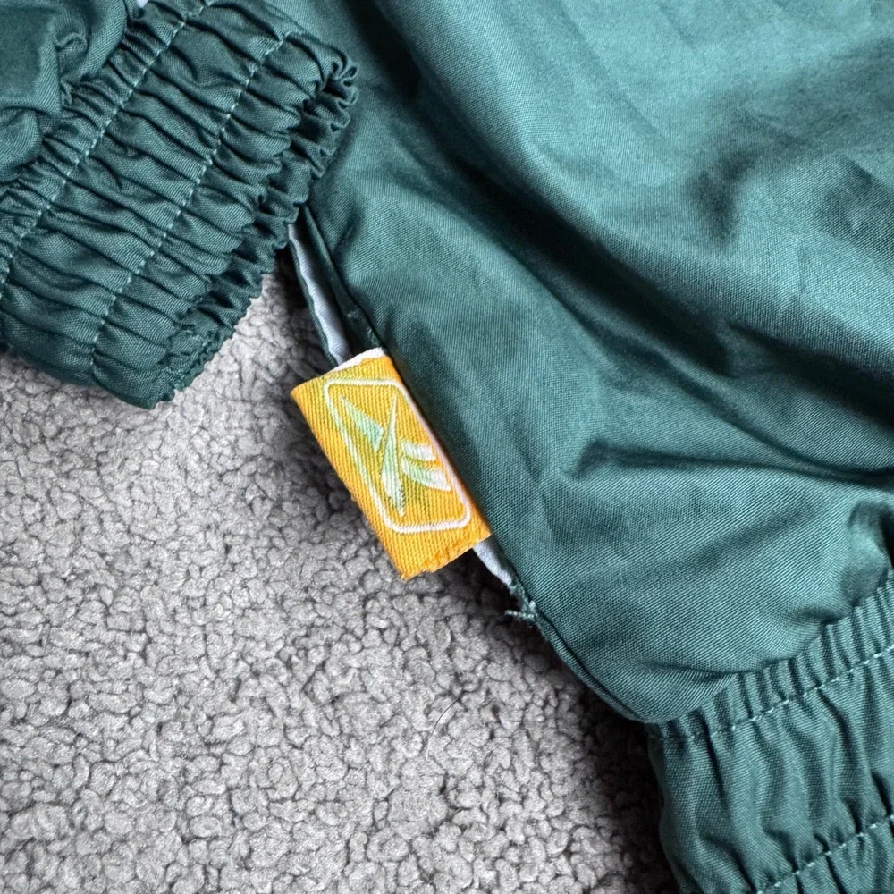 Green Bay Packers NFL Toddler 3T Full Zip Windbreaker Jacket